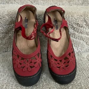 Jambu memory foam rubber tread red Mary Jane’s